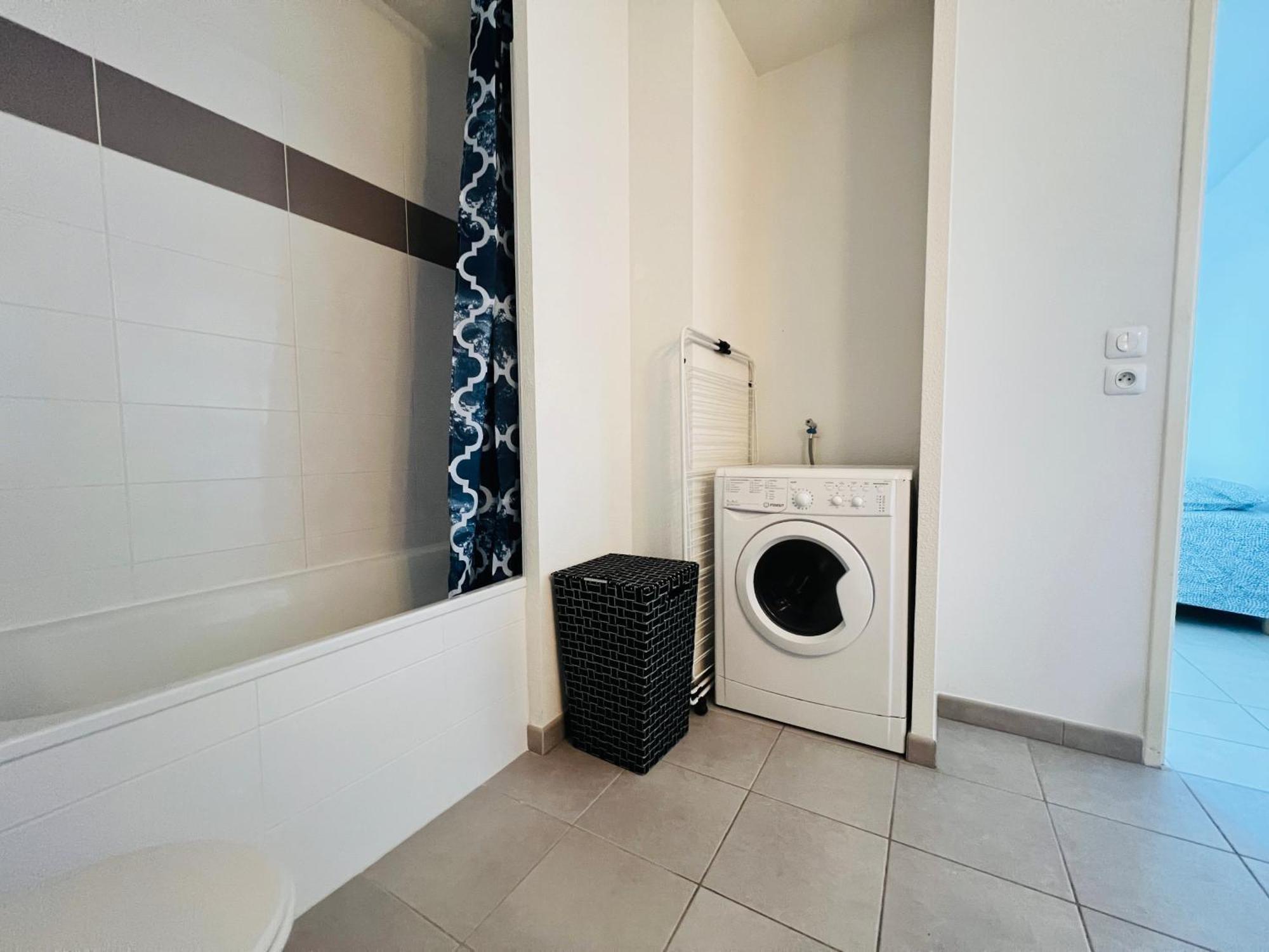 Ferienwohnung Pause Parenthese Lormont Exterior foto